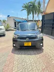Toyota Corolla Rumion 2009 Black - 1