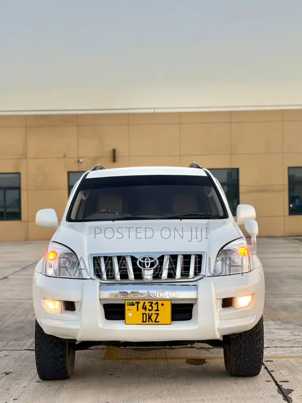Toyota Land Cruiser Prado 2005 White - 1