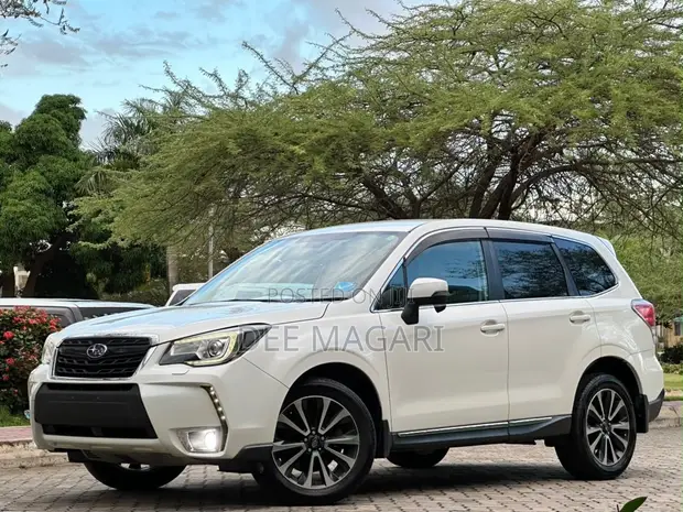 Subaru Forester SJG 2016 White - 1