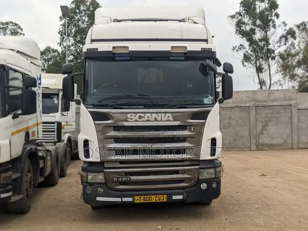 Scania R420 Heavy-Duty Truck - 1