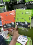 Kosyn G52 Wireless Bluetooth Neckband Earphones - 3