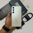 New Samsung Galaxy S24 256GB Gold - 1