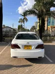 Toyota Crown 2009 White - 3
