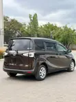 Toyota Sienta 1.5 AWD 2016 Hybrid - 3