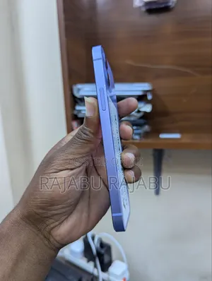 Apple iPhone 12 64GB Purple