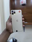 Apple iPhone 11 Pro 64GB Gold - 1