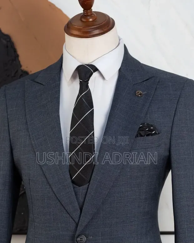 Distinction Craft Men's Suit - 1