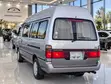 Toyota HiAce 2002 Gold - 3