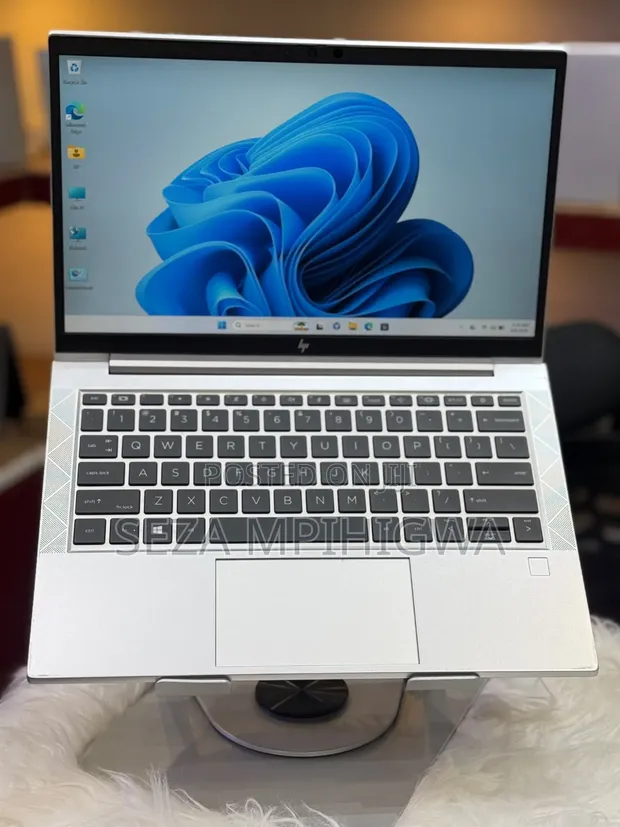 HP EliteBook 840 G7 Laptop - Core i7, 16GB RAM, 256GB SSD - 1