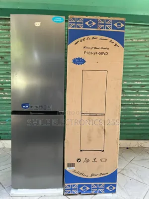 Mr. Uk Refrigerator Combi 247L Silver