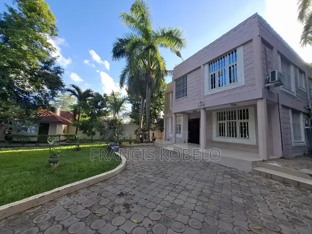 5 Bedroom Luxury House for Rent in Oyster Bay - 1