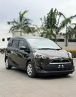Toyota Sienta 2016 Hybrid - 3