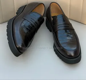 AUREL Chunky Croc Loafers