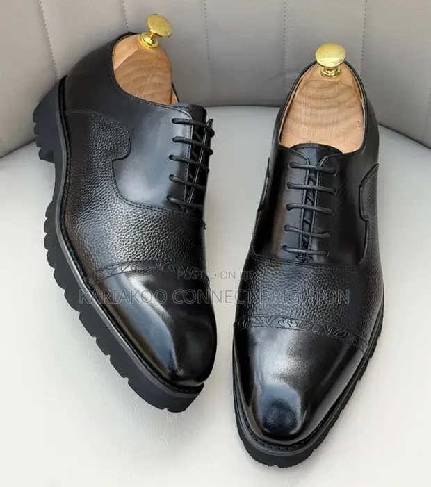 Clarks Derby Cap-Toe Lug Sole Shoes - 1