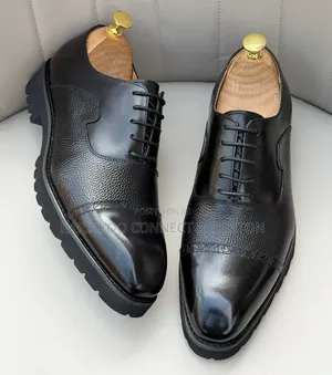 Clarks Derby Cap-Toe Lug Sole Shoes