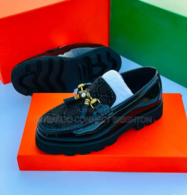Gucci Platform Loafers with Bee Charm - 1