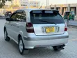 Toyota Nadia 2001 Nyeupe - 1
