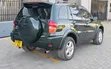 Toyota RAV4 2005 Black - 4