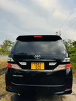 Toyota Vellfire 2008 Nyeusi - 2
