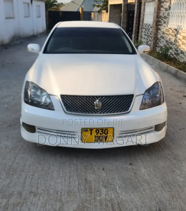 Toyota Crown Athlete 2006 - 1