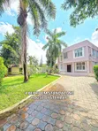 4 Bedroom Standalone House for Rent in Oyster Bay - 1