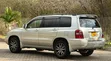 Toyota Kluger 2004 Silver - 2