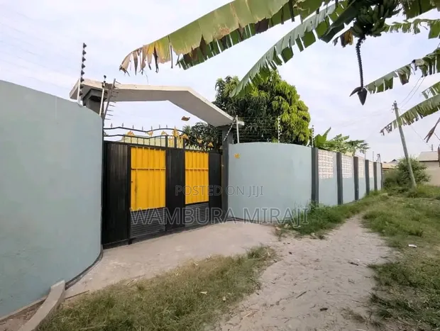 Furnished 5-Bedroom Block of Flats for Sale in Ilala - 1
