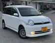 Toyota Sienta 2006 White - 5