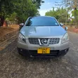 Nissan Dualis 2009 Nyeupe - 2