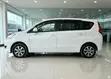 Toyota Passo Sette 2008 White - 4