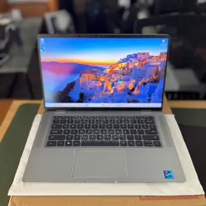 Dell Latitude 9520 Laptop - Core i7, 16GB RAM, 512GB SSD