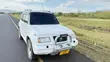Suzuki Escudo 2001 White - 1