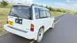 Suzuki Escudo 2001 White - 2