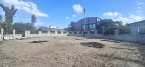 1000 sqm Open Space for Rent - Sinza