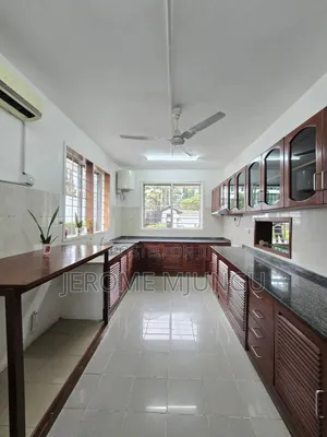 5 Bedroom House for Rent in Masaki