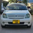 Toyota IST 2005 - 2