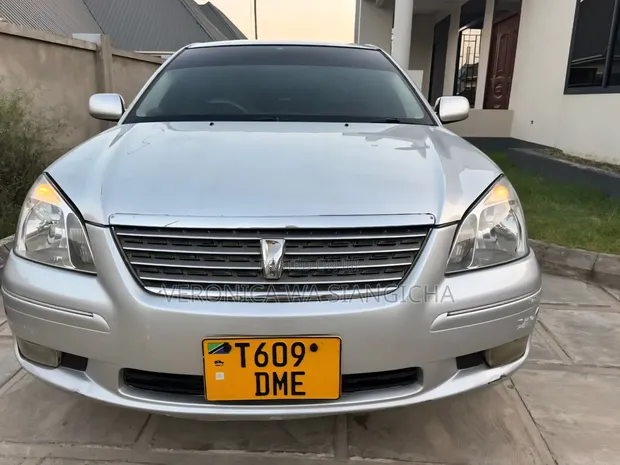 Toyota Premio 2003 - 1