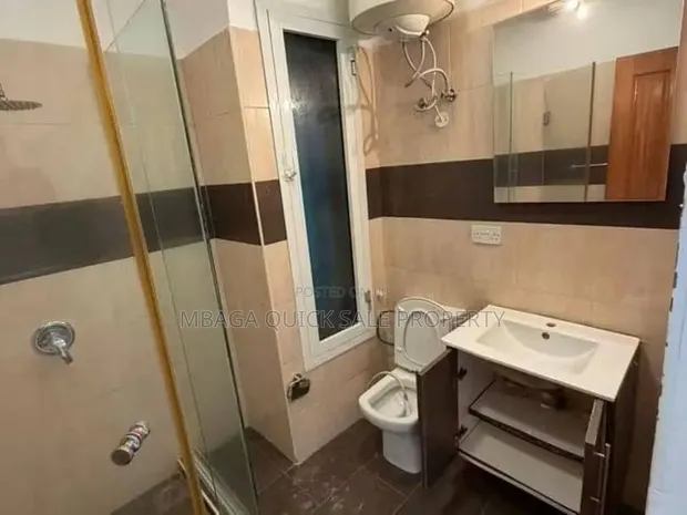 Furnished 4 Bedroom Apartment for Rent in Oyster Bay - 1