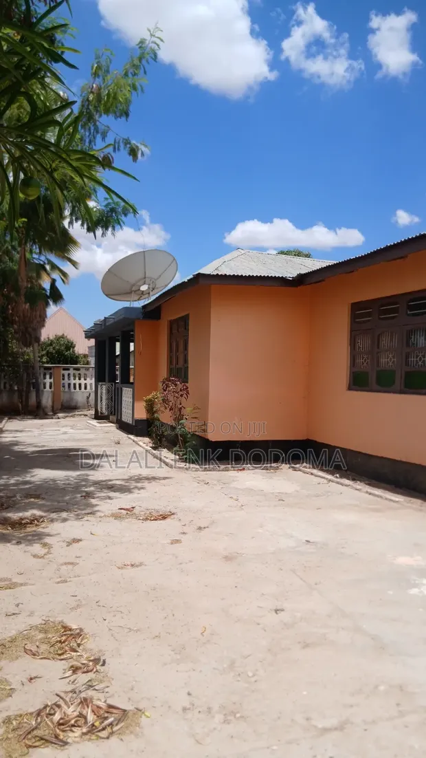 7 Bedroom House for Rent in Area D, Mipingo - 1