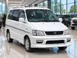 Toyota Noah 2.0 AWD (Viti 8) 2001 Nyeusi - 5