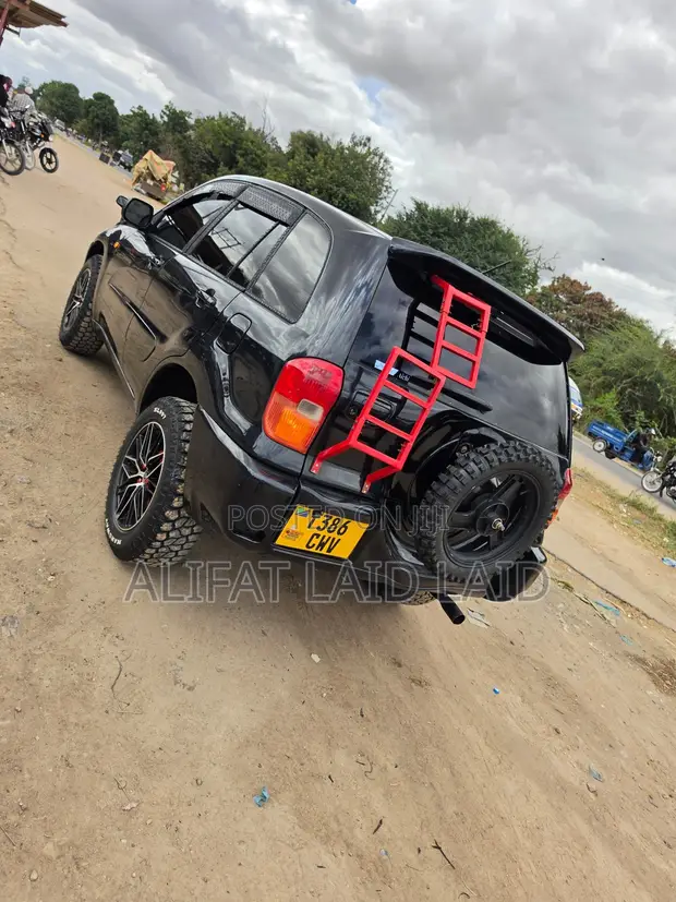 Toyota RAV4 2004 Black - 1