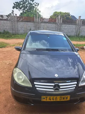 Mercedes-Benz E200 2002 Black
