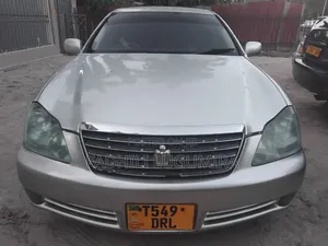 Toyota Crown Athlete 2004