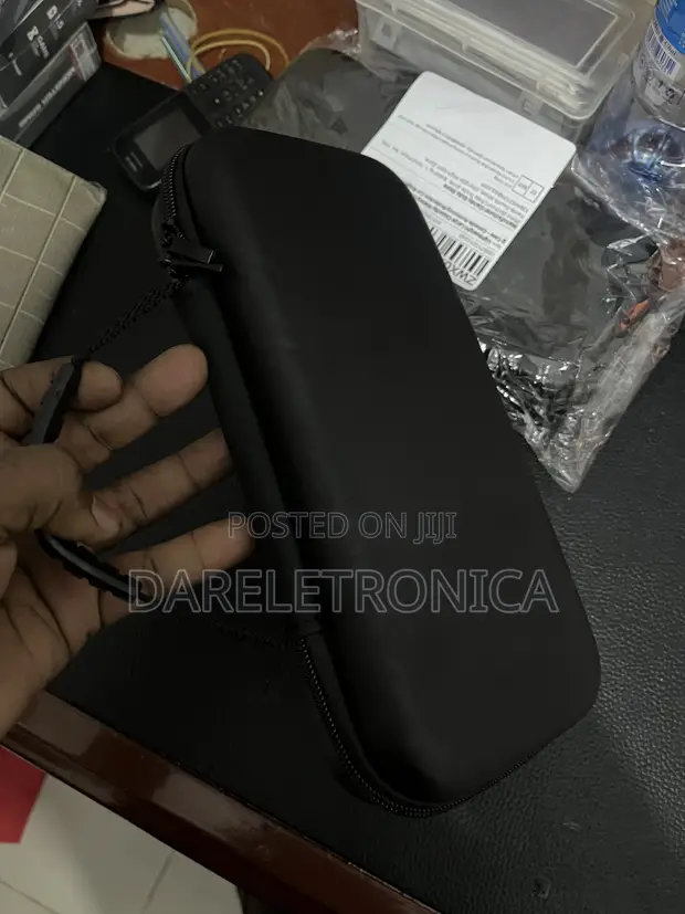 Nintendo Switch OLED Carrying Bag - Black - 1