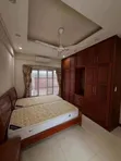 Furnished 3-Bedroom Villa in Oyster Bay for Rent - 5