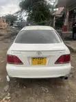 Toyota Crown Royale 2005 Pearl - 3