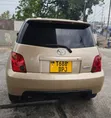 Toyota IST 2004 Gold - 4
