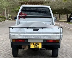 Toyota TownAce Truck 2004 Silver