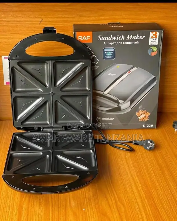 RAF Sandwich Maker R-230 with Non-Stick Coating - 1