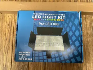 VariColor Pro LED 800 Video Light Kit